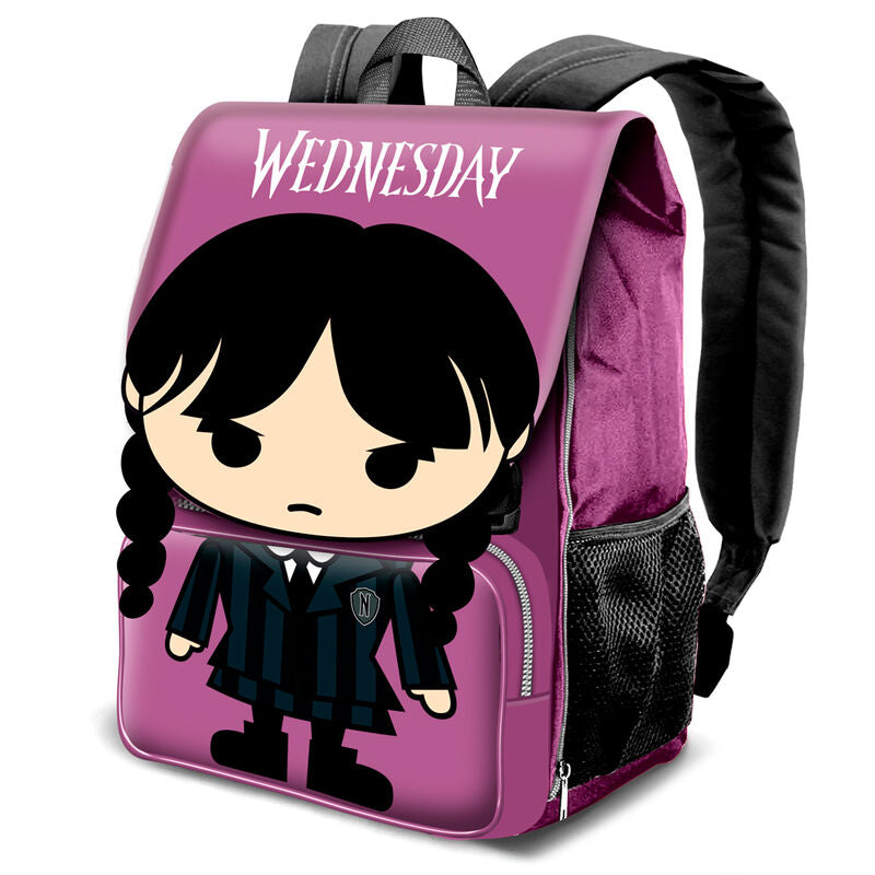 Sac à dos Wednesday Chibi KARACTERMANIA 45 cm avec rabat, poches multiples et bretelles rembourrées, vue de face.