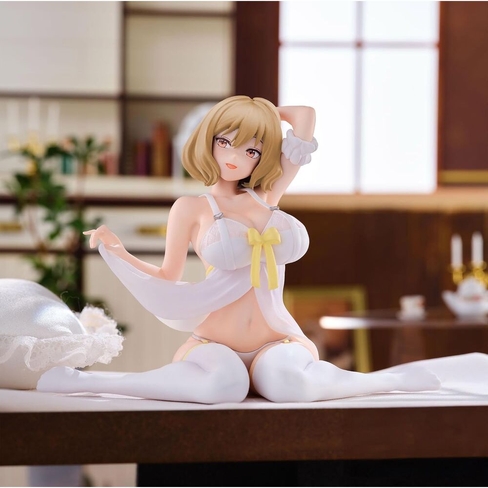 Figurine Nikke Anis Yumemirize de 11 cm vue de face avec détails précis du visage et costume