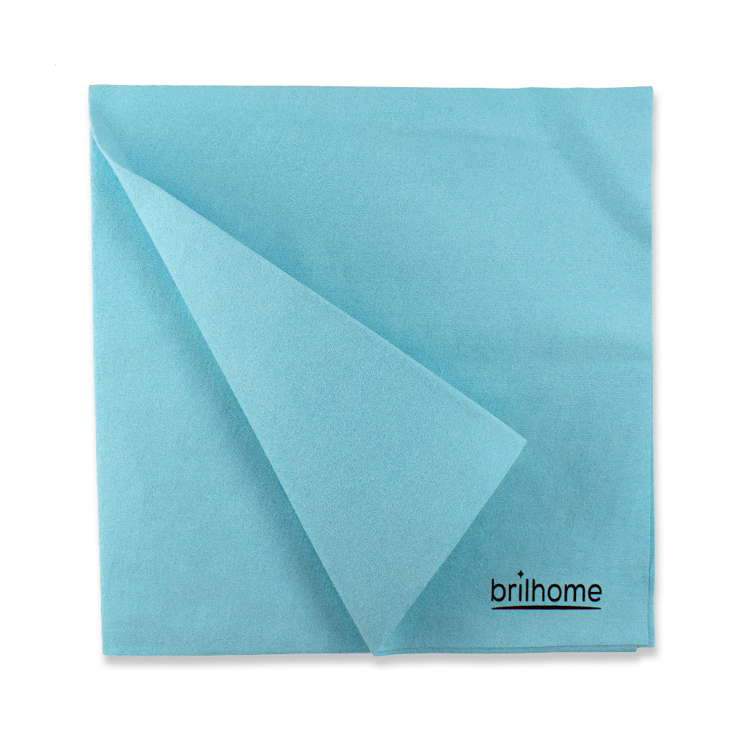 Chiffon microfibre Chogan Terry- violet en cours d'utilisation sur une surface