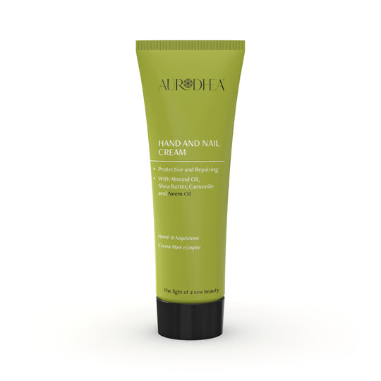 Flacon de Crème Mains et Ongles Chogan à l'Huile de Neem sur fond blanc