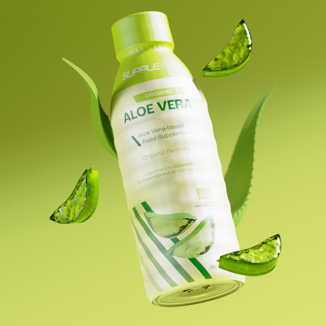 Personne buvant du Jus d'Aloe Vera Biologique Chogan pour la vitalité et le bien-être
