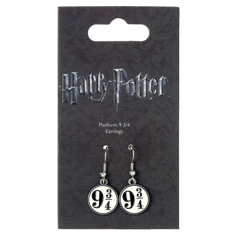 Boucles d'oreilles Harry Potter Platform 9 3/4 en alliage de zinc présentées sur fond blanc, vue rapprochée du design détaillé.