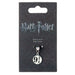 Charm Harry Potter Platform 9 3/4 en alliage de zinc présenté sur fond blanc, montrant les détails précis du design