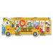 Vue rapprochée des pièces du puzzle bus scolaire montrant les détails et les couleurs vives
