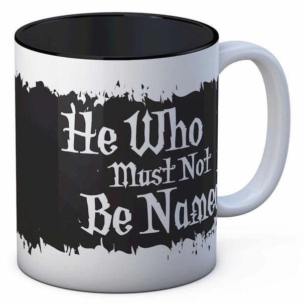 Mug Harry Potter « Celui-Dont-On-Ne-Doit-Pas-Prononcer-Le-Nom » avec design noir et détails magiques signé SD TOYS