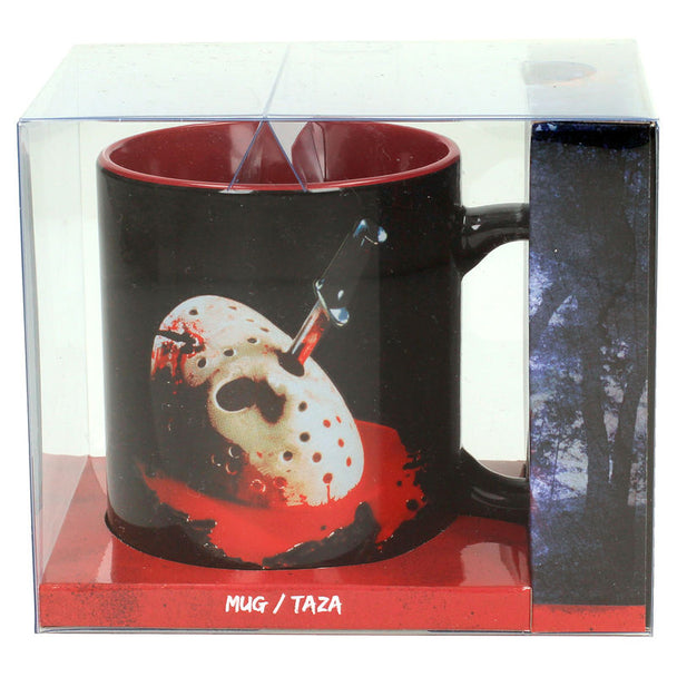 Mug céramique Friday the 13th SD TOYS avec design effrayant sur fond blanc, vue de face