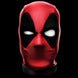 Photo du buste Deadpool avec éclairage mettant en valeur les textures réalistes