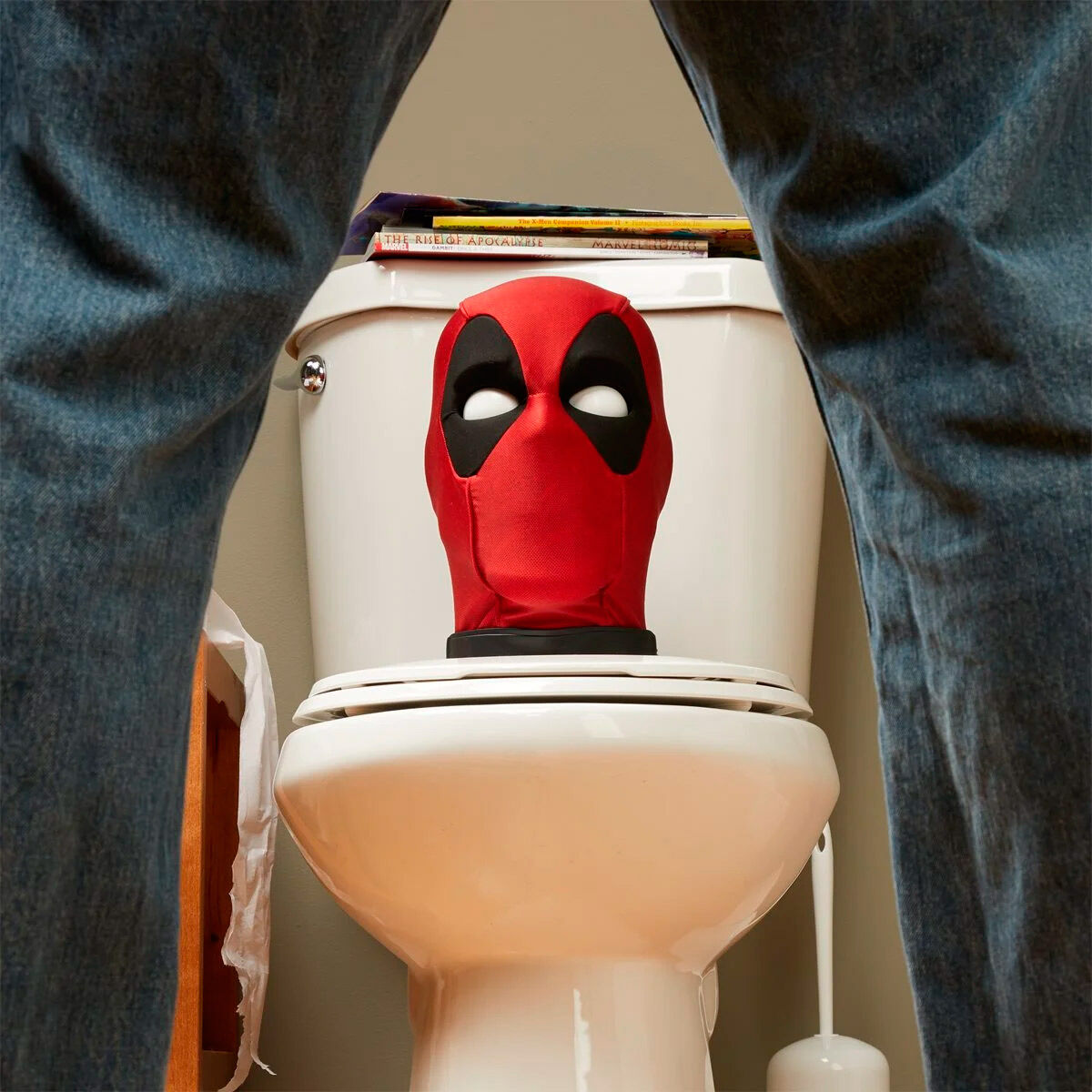 Image du packaging officiel HASBRO du buste interactif Deadpool Marvel Legends