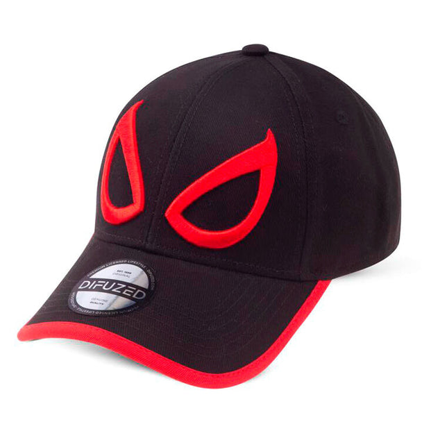 Détail de la casquette en coton 100% avec broderie des yeux de Spiderman