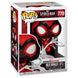 Zoom sur la figurine Funko POP Spiderman Miles Morales avec détails du costume Crimson Cowl en vinyle