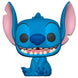 Gros plan sur la figurine Stitch POP de 25cm montrant les textures et finitions précises