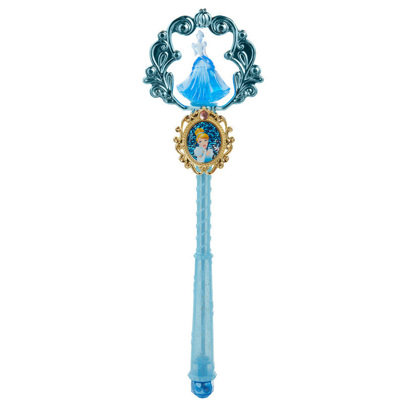 Ensemble de figurines Disney Princess sur fond blanc lumineux