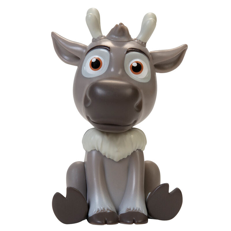 Vue rapprochée des détails de la figurine Elsa Frozen 2, 15cm