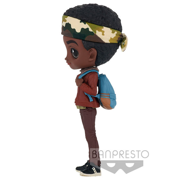 Figurine Lucas Q Posket Stranger Things 13 cm vue de face avec détails du visage et tenue