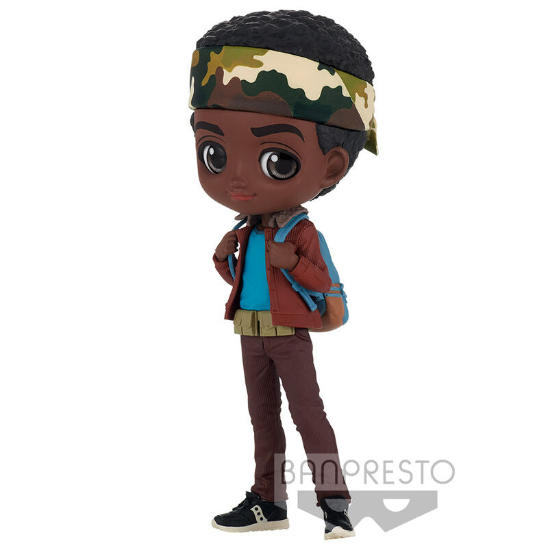 Présentation complète de la figurine Lucas Q Posket Stranger Things sur fond blanc, hauteur 13 cm