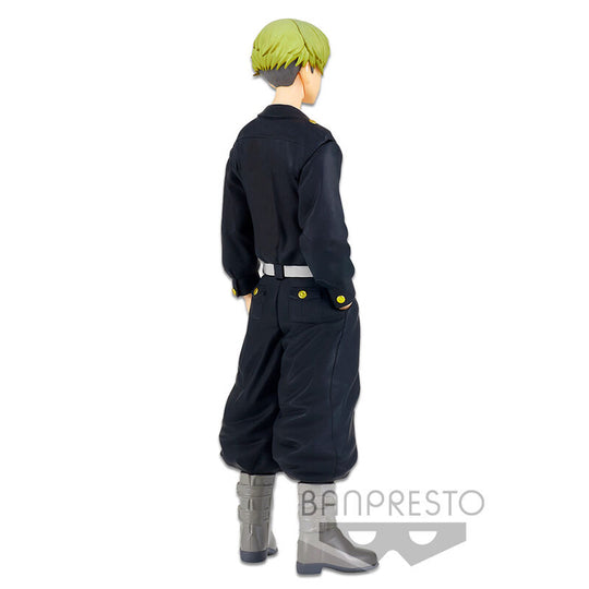 Profil latéral de la figurine Chifuyu Matsuno Tokyo Revengers montrant les détails du costume