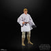 Vue latérale de la figurine Luke Skywalker Star Wars, mettant en valeur son design fidèle et ses accessoires inclus.