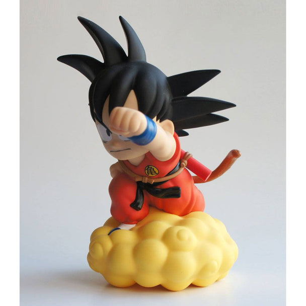 Figurine tirelire Son Goku sur Nuage Kinton en PVC de 22 cm vue de face avec détails colorés