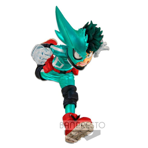 Profil latéral de la figurine Izuku Midoriya BANPRESTO montrant la posture dynamique et les couleurs vives