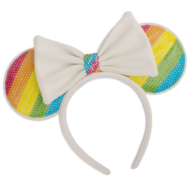 Serre-tête Minnie Rainbow Loungefly avec oreilles colorées sur fond blanc, vue de face.