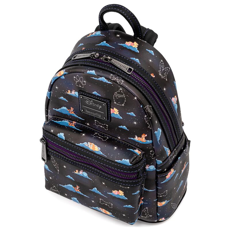 Vue latérale montrant la profondeur et la capacité du sac à dos Loungefly Classic Clouds