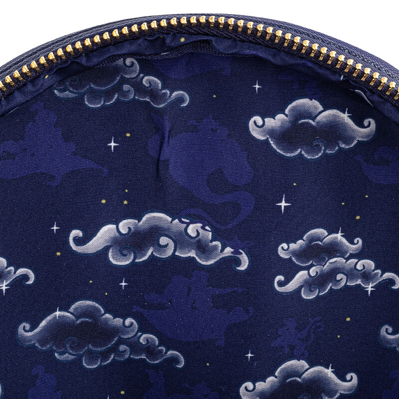 Détail des fermetures éclair et des coutures du sac à dos Loungefly Disney Aladdin Jasmine