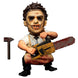 Figurine Leatherface 1974 de 15 cm vue de face avec accessoires inclus