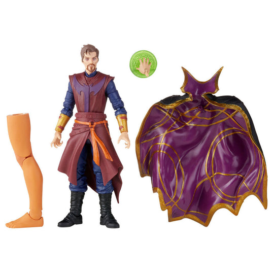 Zoom sur les détails précis du visage et des mains de la figurine Doctor Strange Supreme Marvel