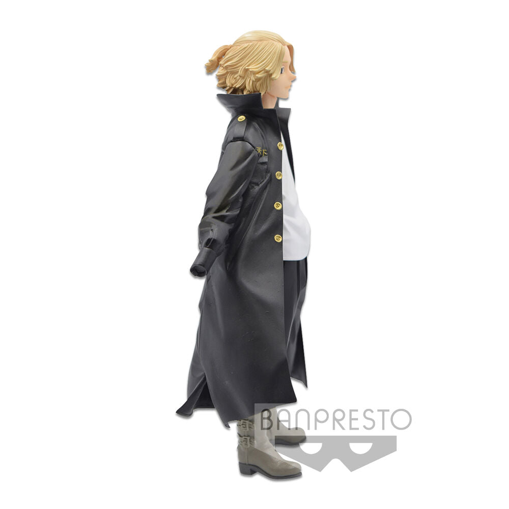 Figurine Tokyo Revengers Sano Manjiro en PVC, présentation en pied sur socle