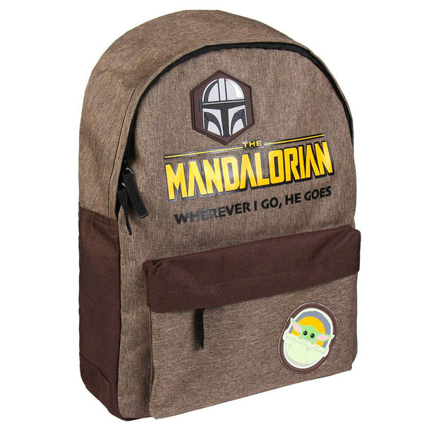 Sac à dos Mandalorian Yoda CERDÁ vu de face avec le personnage emblématique imprimé