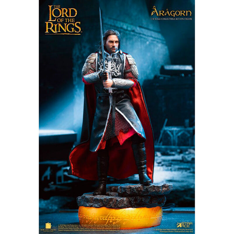 Figurine Aragorn Deluxe 23cm en position dynamique avec armure détaillée
