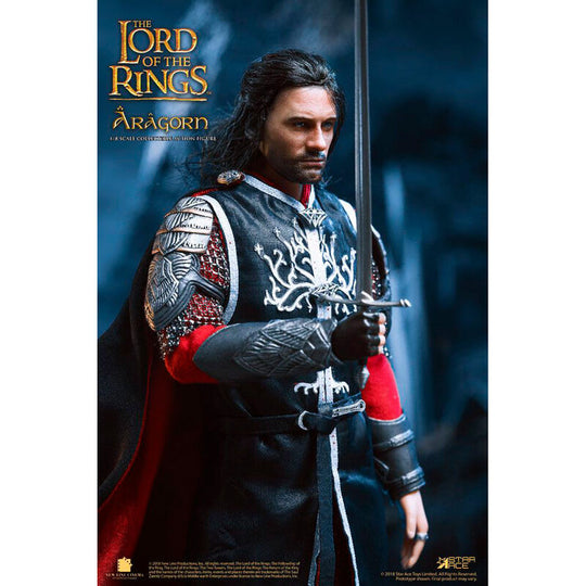 Figurine Aragorn 23cm Real Master Series STAR ACE en pose héroïque avec épée