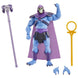 Vue latérale de la figurine Skeletor mettant en avant les détails du costume et des bras articulés