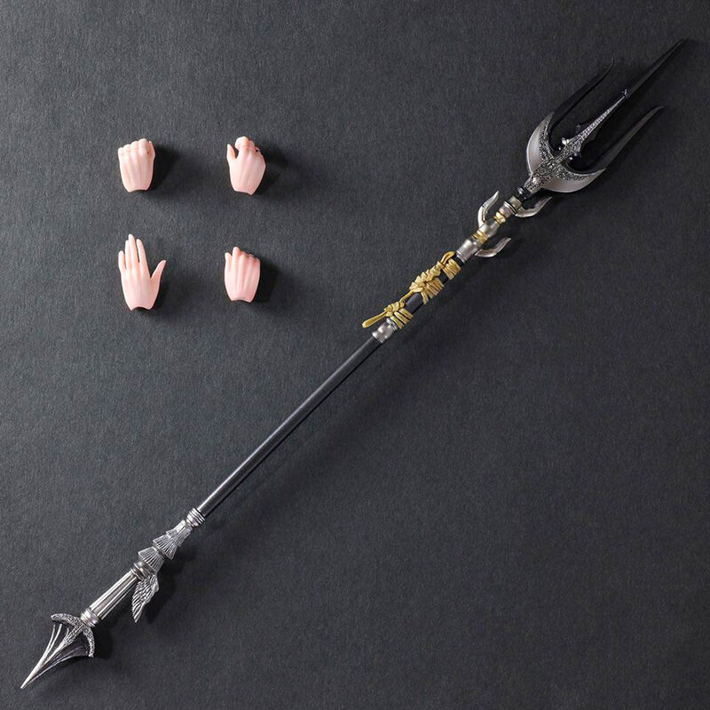 Photo de la boîte d'origine SQUARE-ENIX contenant la figurine Lunafreya Nox Fleuret