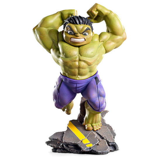 Figurine Hulk MiniCo 23cm en PVC avec peinture détaillée, vue de face sur base d'asphalte.