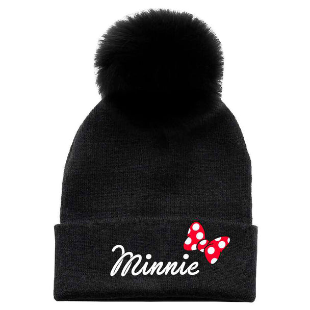 Chapeau Minnie Disney rouge en acrylique avec oreilles et nœud, taille 54-56 cm, présenté sur fond blanc.