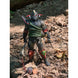 Vue rapprochée des détails et accessoires de la figurine Grimsword NECA 18cm