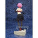 Zoom sur les mains sculptées avec précision de la figurine Ram Re:Zero
