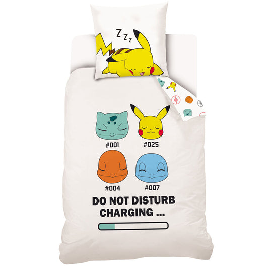 Détail de la texture douce et du design exclusif de la housse de couette Pokémon 140x200 cm