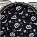 Sac à dos Loungefly Jack Skellington posé sur un fond neutre, mettant en valeur ses dimensions compactes de 26x20 cm