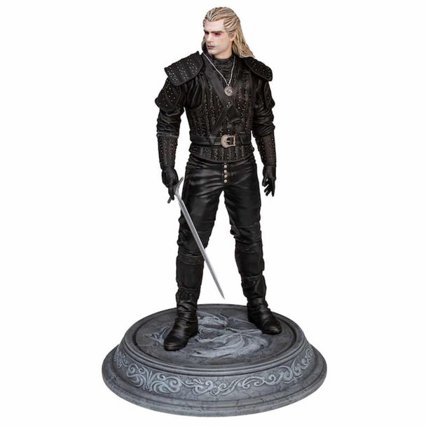 Figurine Geralt de Rivia 17cm de DARK HORSE, vue de face avec détails précis et couleurs fidèles à la série Netflix The Witcher