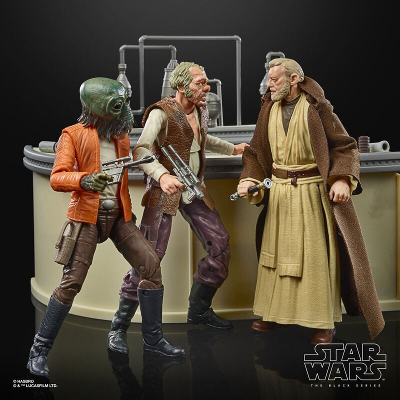 Vue rapprochée des accessoires inclus avec les figurines Cantina Showdown Star Wars Black Series 15 cm
