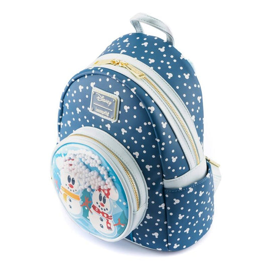 Sac à dos Loungefly Disney porté sur l'épaule, montrant sa taille compacte de 26 cm