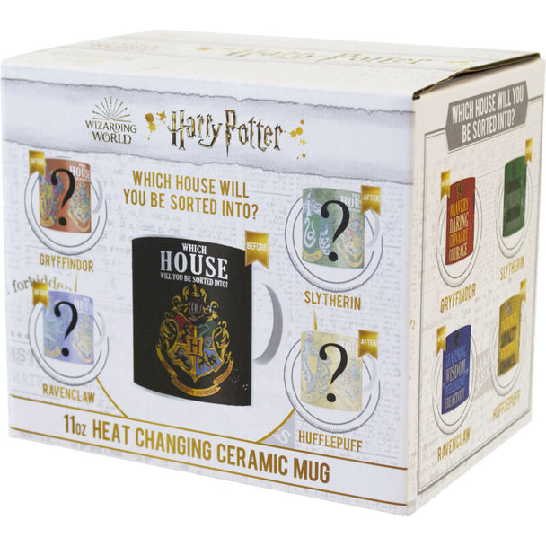 Vue latérale du mug Harry Potter officiel Warner Bros montrant le design magique et la taille compacte idéale pour une boisson chaude