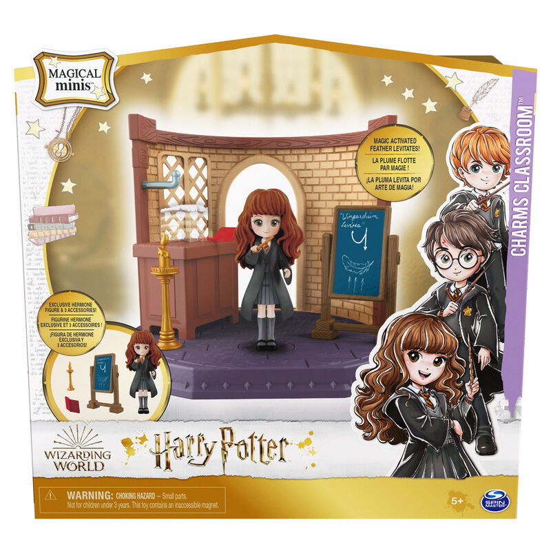 Figurine Hermione 5 cm détaillée tenant sa baguette magique dans la salle des sorts