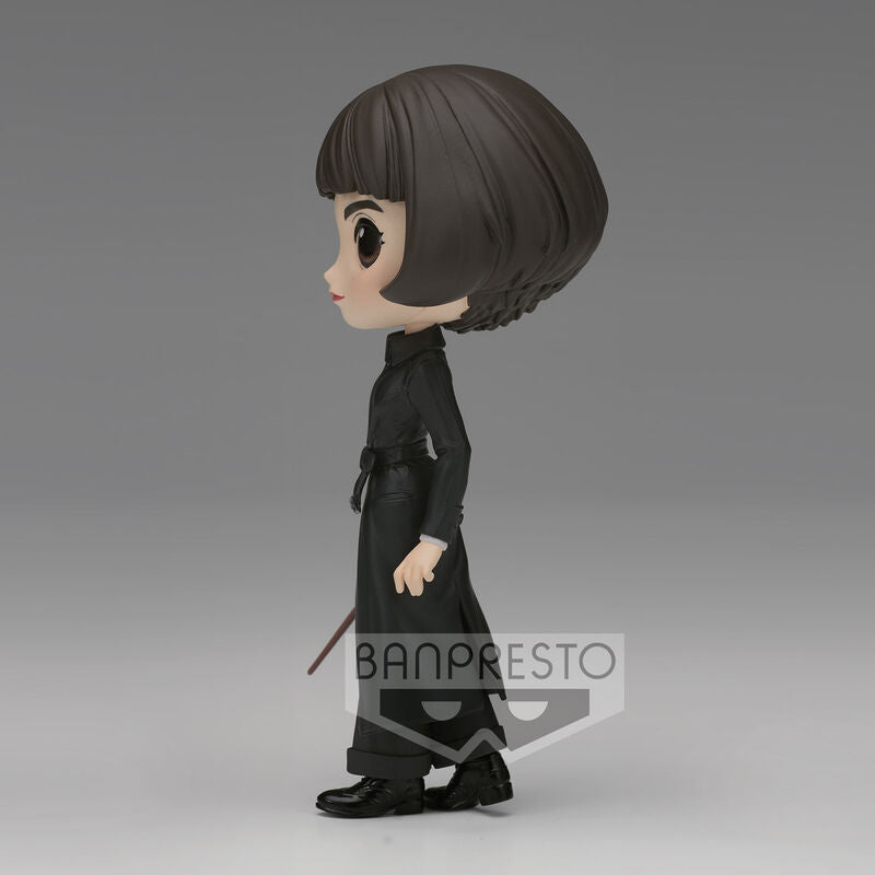 Vue arrière de la figurine Tina Goldstein Q Posket mettant en valeur la coiffure et la posture