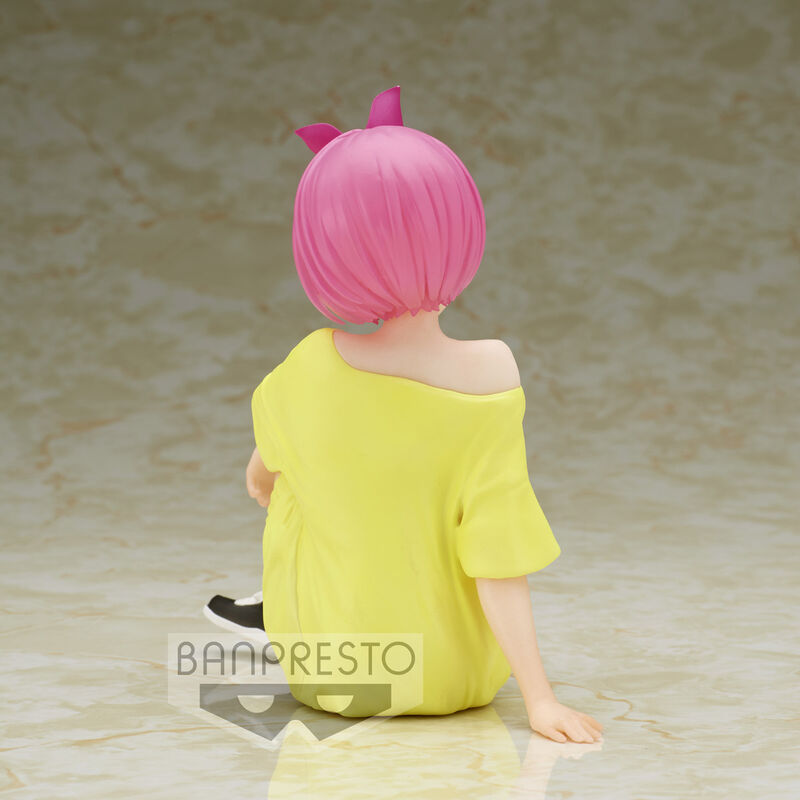 Zoom sur les détails des vêtements et accessoires de la figurine BANPRESTO Ram