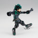 Zoom sur le visage expressif de la figurine Izuku Midoriya de BANPRESTO