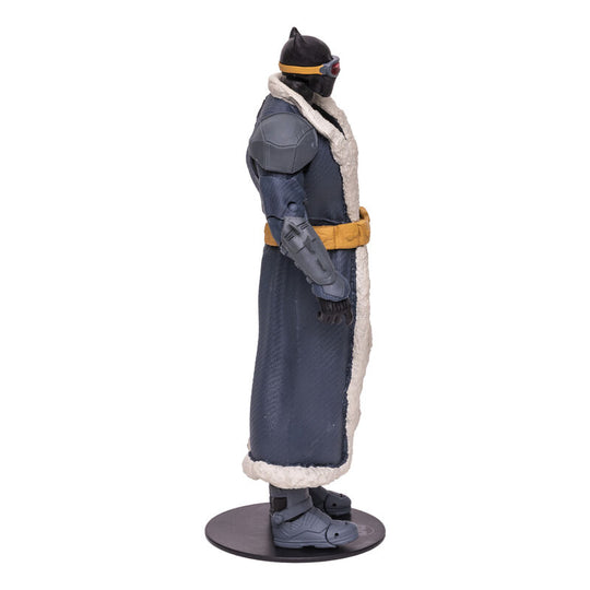 Figurine Batman Endless Winter en pose dynamique mettant en valeur ses 22 points d'articulation