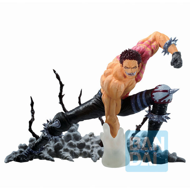 Figurine Charlotte Katakuri One Piece Duel Memories vue de face montrant les détails précis
